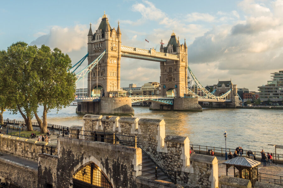 ciudadano y residente británico